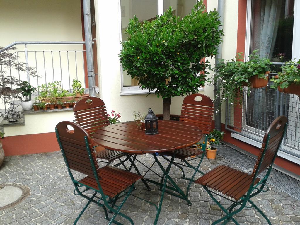 Garni-Hotel Zum Alten Ratskeller Vetschau Ngoại thất bức ảnh