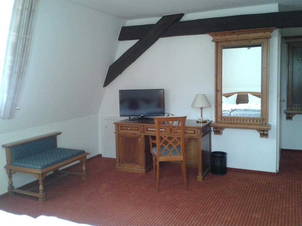Garni-Hotel Zum Alten Ratskeller Vetschau Phòng bức ảnh
