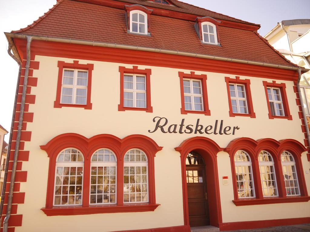 Garni-Hotel Zum Alten Ratskeller Vetschau Ngoại thất bức ảnh